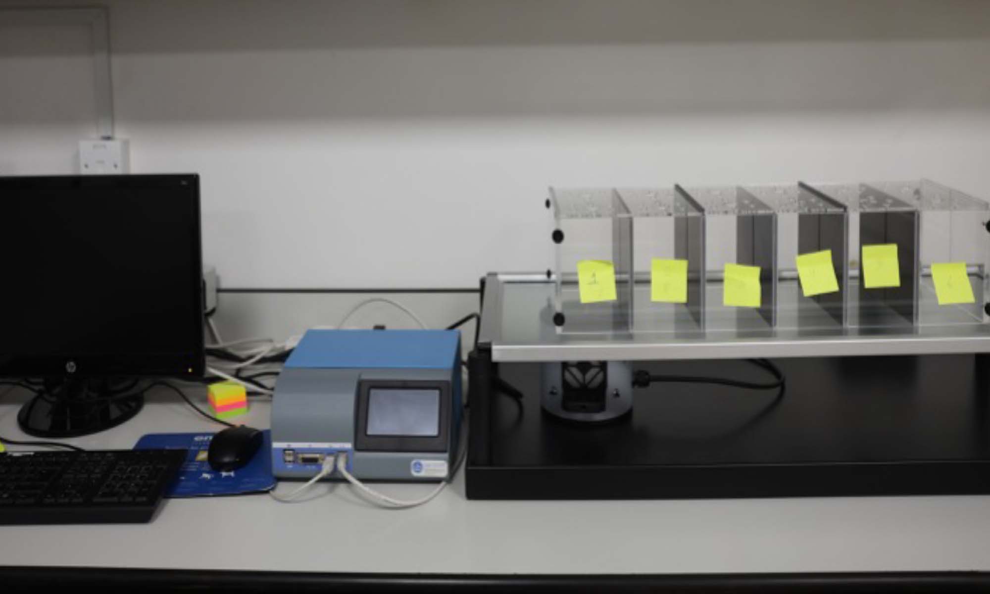 Hargreaves Apparatus: For screening of analgesics