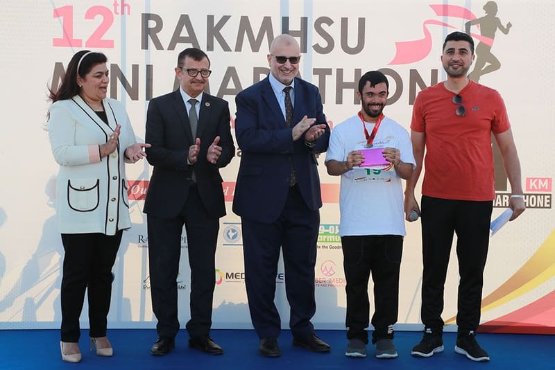 12th RAKMHSU Mini Marathon at RAK Medical & Health Sciences University, 2023-24 — photograph 21 of 50