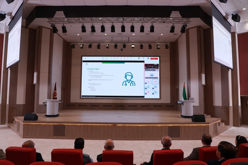 14th RAKMHSU Career Fair 2024 at RAK Medical & Health Sciences University, 2024-25 — photograph 13 of 25