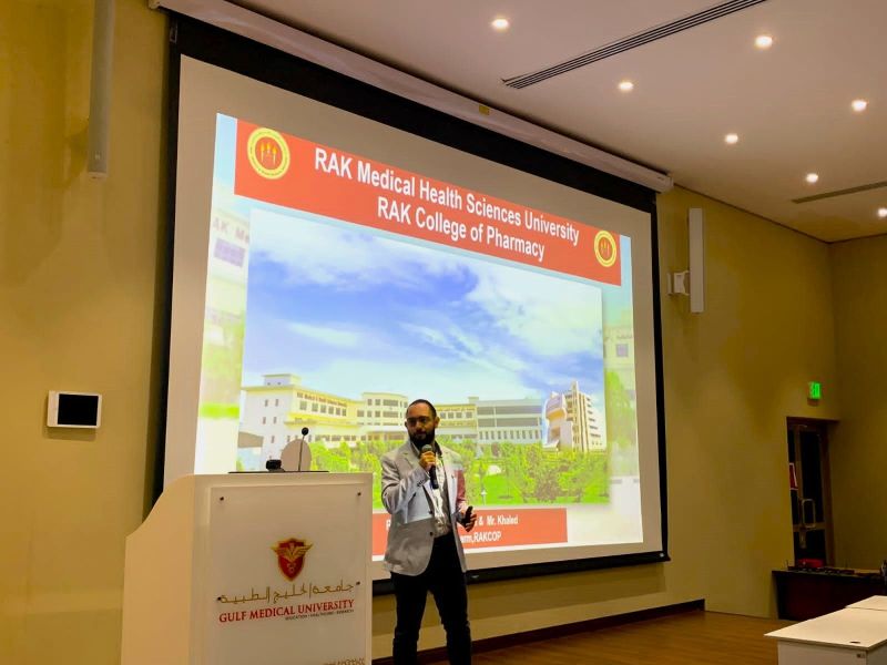 Winners  at UAE National Pharmacy Students' Congress: Regional and International Opportunities — photograph 2 of 4