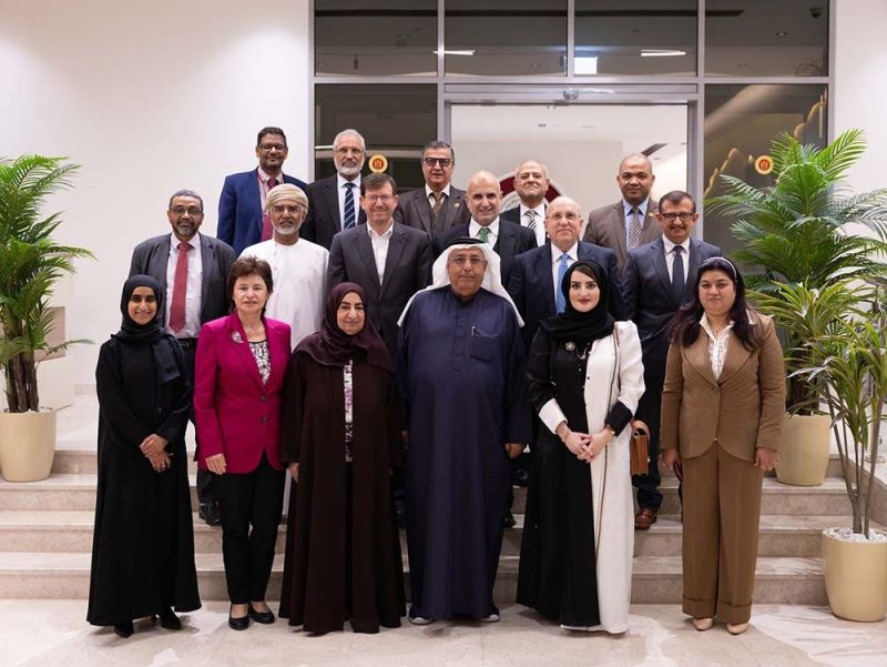 A Visionary University Advisory Board Meeting on the Future of Healthcare and Education — photograph 3 of 5