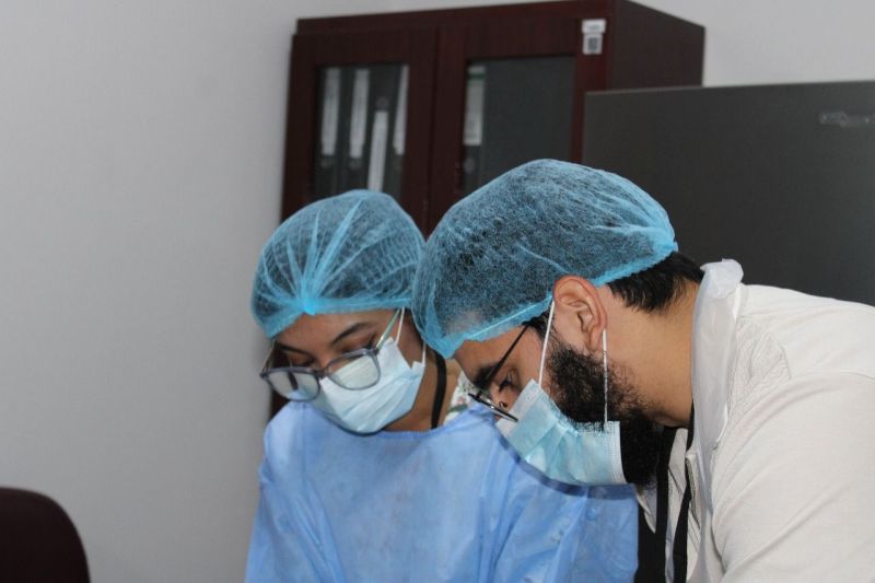RAKMHSU Hosts Hands-on Training in Basics of Laboratory Animal Handling & Experimental Techniques — photograph 6 of 9