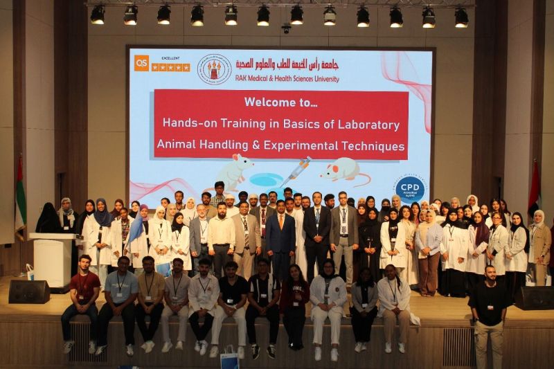 RAKMHSU Hosts Hands-on Training in Basics of Laboratory Animal Handling & Experimental Techniques — photograph 7 of 9