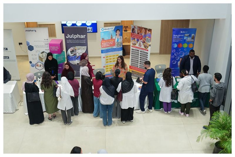 15th RAKMHSU Career Fair — photograph 19 of 21