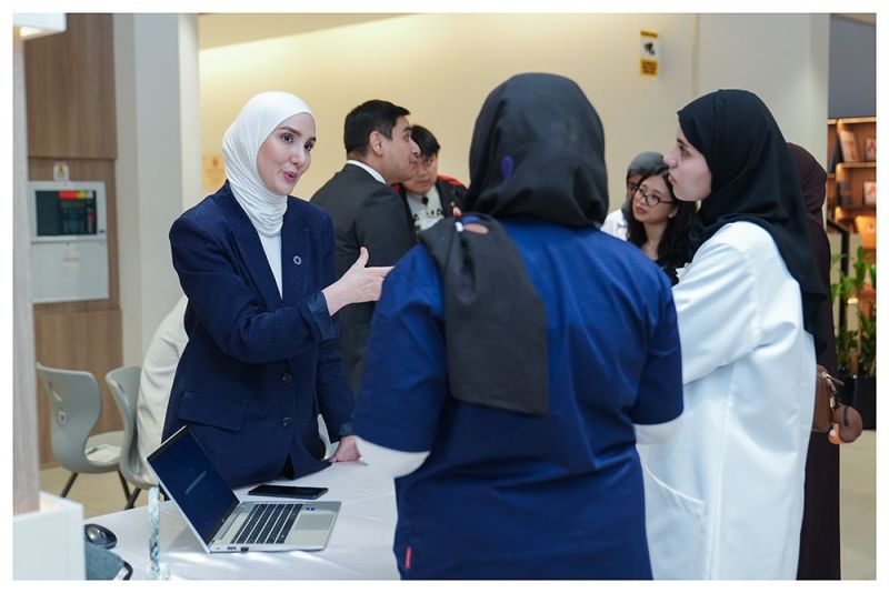 15th RAKMHSU Career Fair — photograph 20 of 21